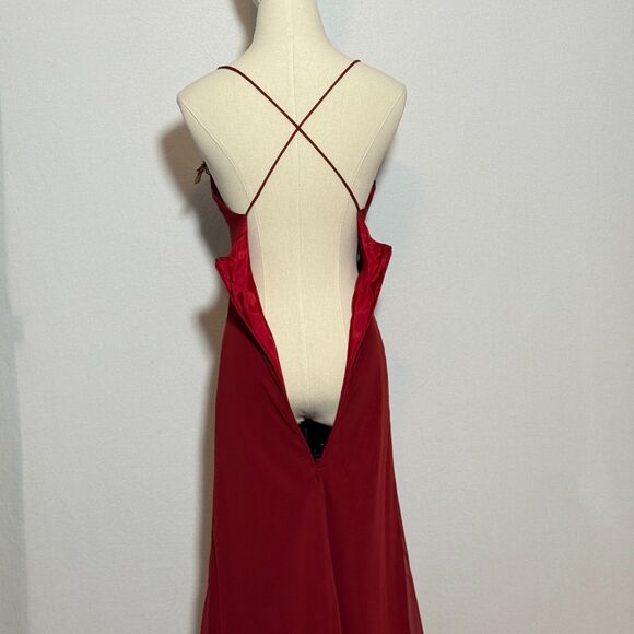 Jim Hjelm Occasions | Bridal Wedding Party Dress | Bordeaux and Straps | Sz 6 - Picture 6 of 10